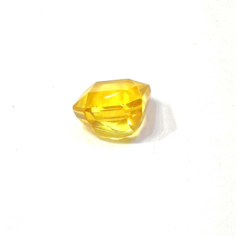Yellow natural sapphire